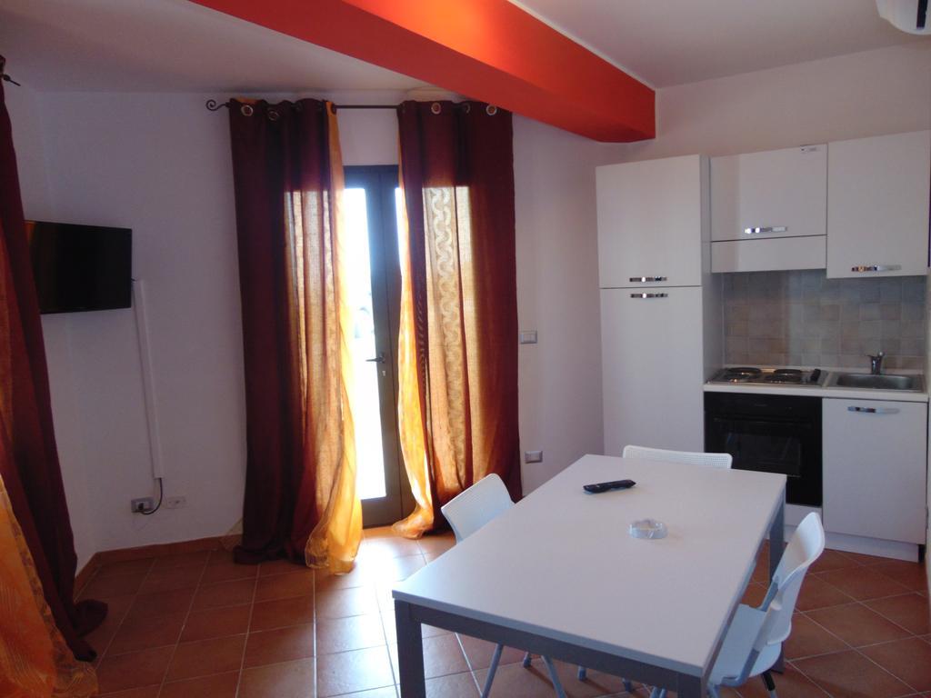 Tus'Hotel Apartments Tusa Luaran gambar