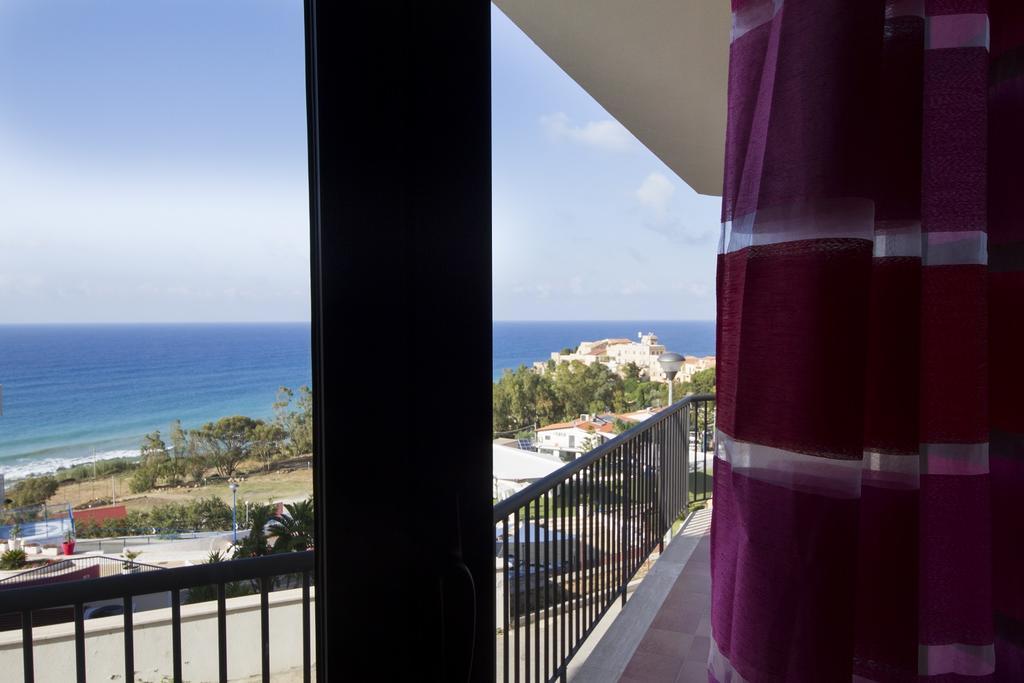 Tus'Hotel Apartments Tusa Luaran gambar